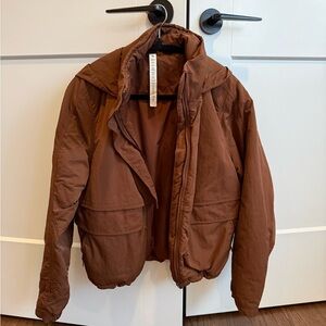 Lululemon Athletic Brown Puffer Jacket - women’s size 6
